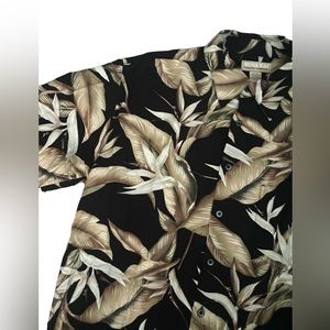 Men’s Kona Kai‎ silk Hawaiian Button down shirt Large